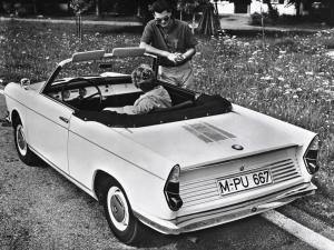 BMW 700 Convertible 1961 года